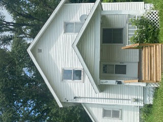 210 West Palmer Avenue